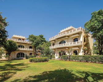 Shubham Resort - Achrol - Edificio