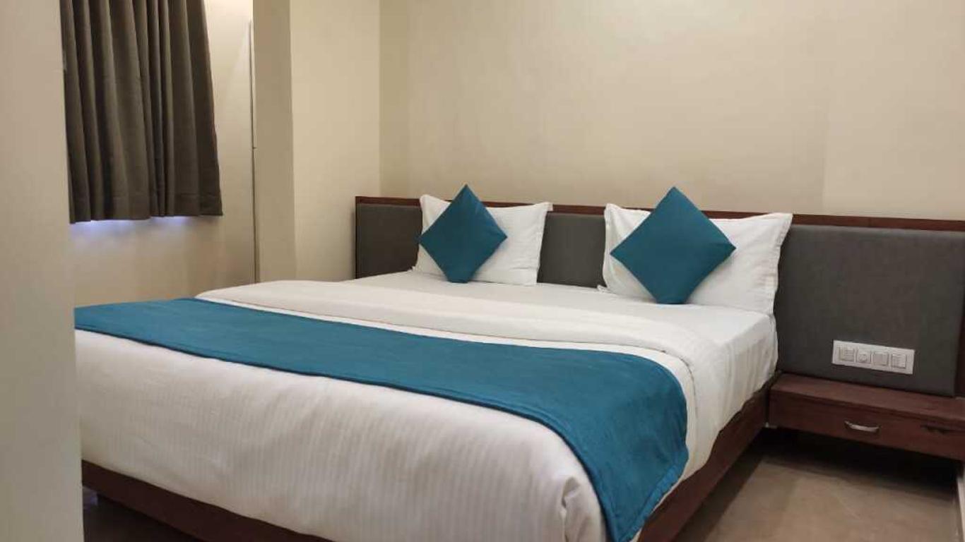 Hotel Kuber by Sky Stays