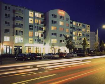 Hotel Ascot Bristol - פוטסדאם - בניין