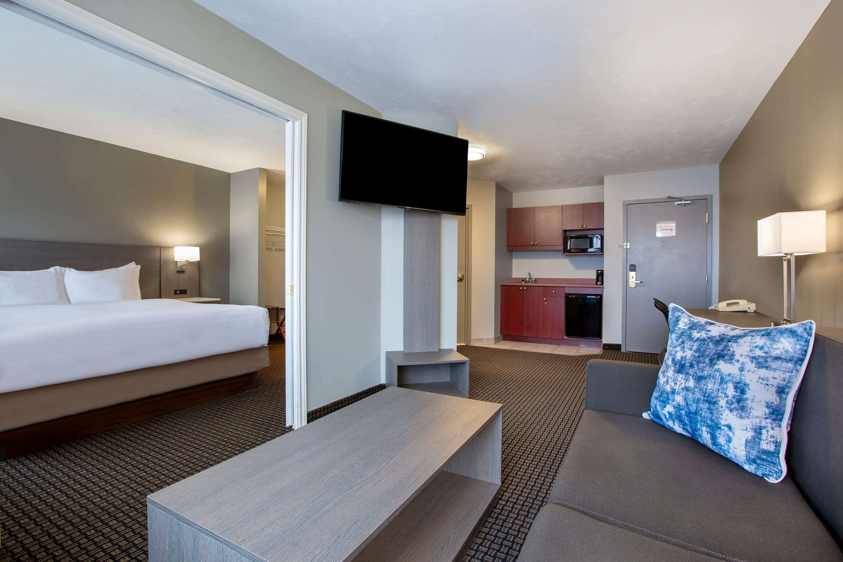 Days Inn & Suites Moncton