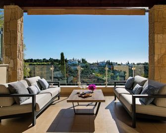Aphrodite Hills Rentals - Superior Villas - Kouklia