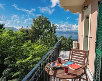 Studios Vrionis Panoramic Sunset - Kothreas - Balkon