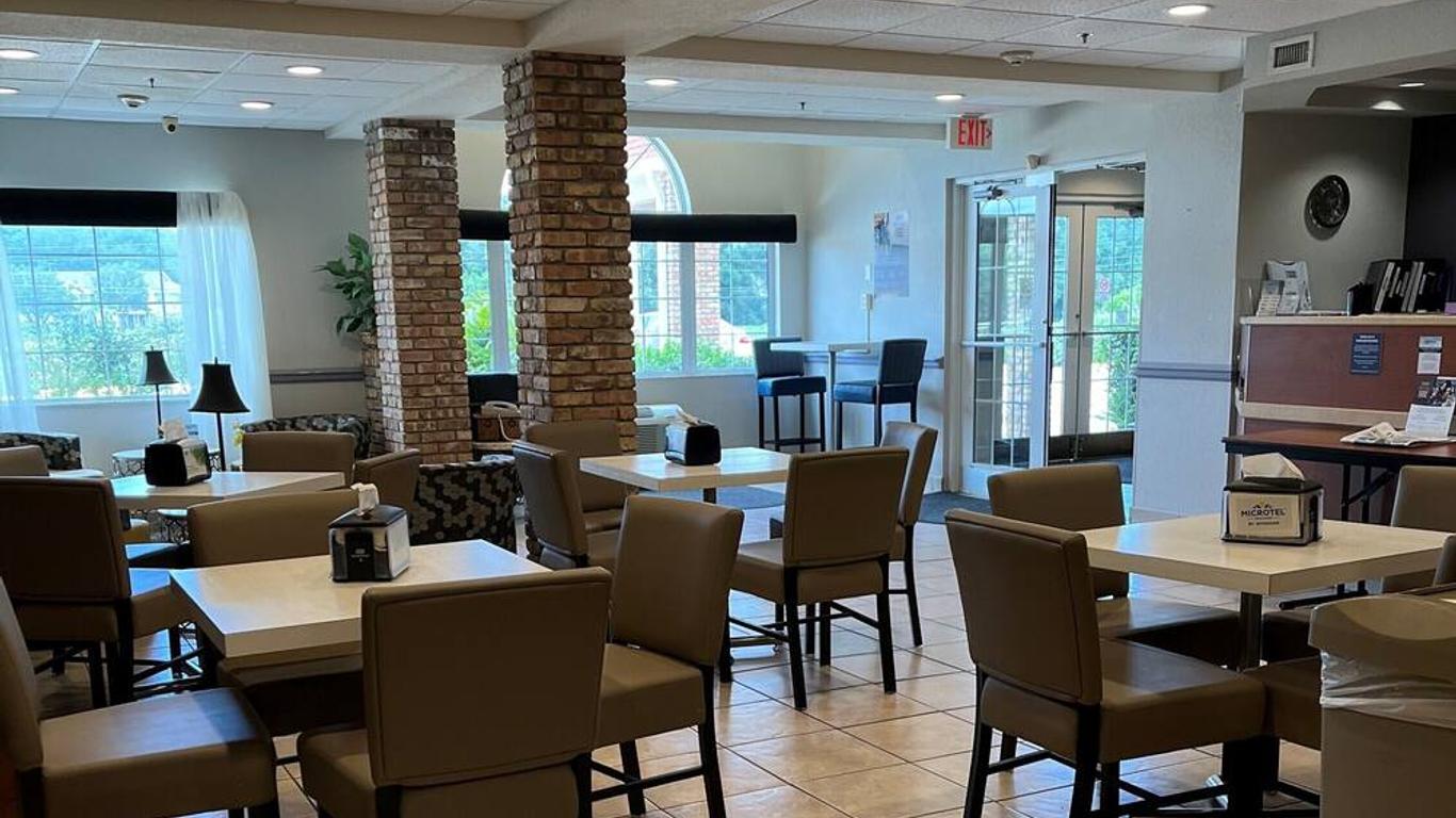 Microtel Inn & Suites by Wyndham Lady Lake/The Villages