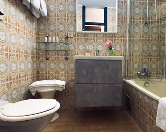 Pension Hotel Mariahilf - Viena - Baño