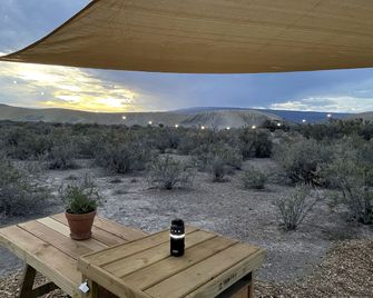 Serene Glamping Tent Incredible to Relax and Disconnect in Delta, Colorado - Delta - Balcony