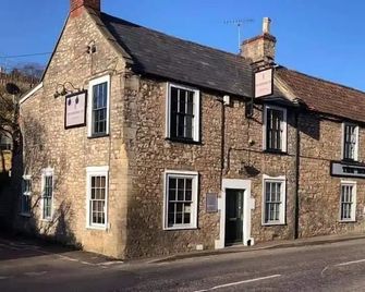The Horseshoe Inn - Shepton Mallet - Edificio