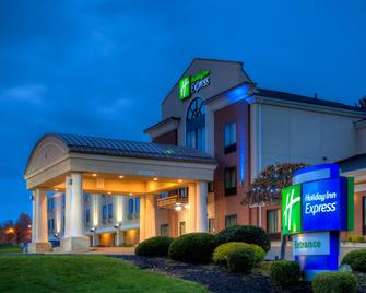 Holiday Inn Express Meadville (I-79 Exit 147a) - Meadville - Building