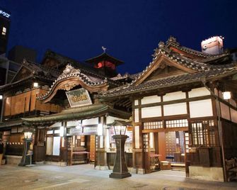 Ooedo Onsen Monogatari Dogo - Matsuyama - Κτίριο