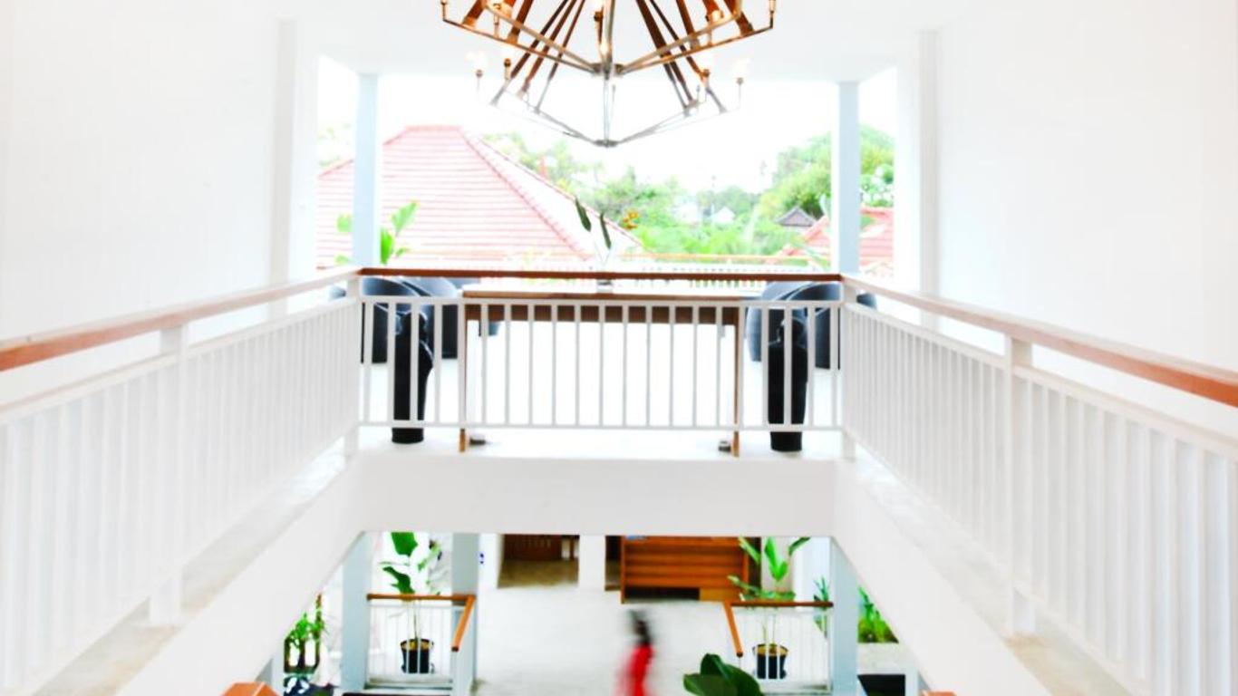 هارموني بيتش سويت