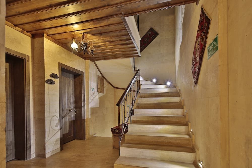 Goreme Cave Rooms&Pool