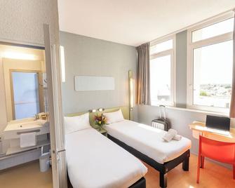 Ibis Budget Le Mans Centre - Le Mans - Bedroom