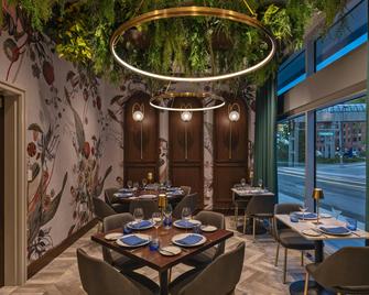 The Vanguard Ann Arbor, Autograph Collection - Ann Arbor - Restaurant