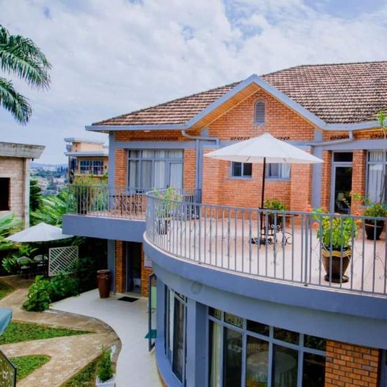 One Click Hotel image 1
