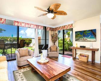 Kbm Resorts: Napili Point Nap-A25 Stunning Ocean Front Villa Turtle Views Includes Rental Car - Kapalua - Living room