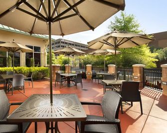 Hilton Garden Inn Chattanooga Downtown - Chattanooga - Patio
