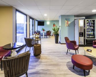 أبارت هوتل أداجيو آسيس رين سنتر - رين - مطعم