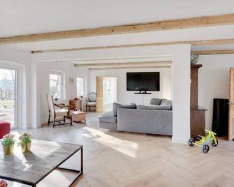 Holiday Home Rouwen - 1km from the sea by Interhome - Sakskøbing - Living room