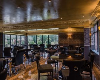 Guildford Manor Hotel & Spa - גילדפורד - מסעדה