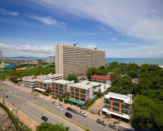 Jomtien Beach Condominium Rimhad A - Pattaya - Edificio