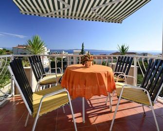Villa Bougenvilia Tomas - Tučepi - Ban công