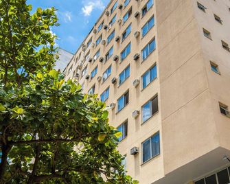 Hotel Sagres Praia - Balneario Camboriú - Edificio