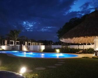 Estrena Depto. Nuevo En Zona Diamante. Ideal Para Familias!! - Acapulco - Piscine