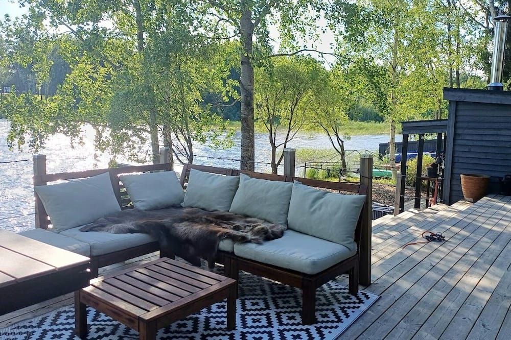 The lake house - boats, beach, sauna, dock and barbecue! - Sandviken - Patio