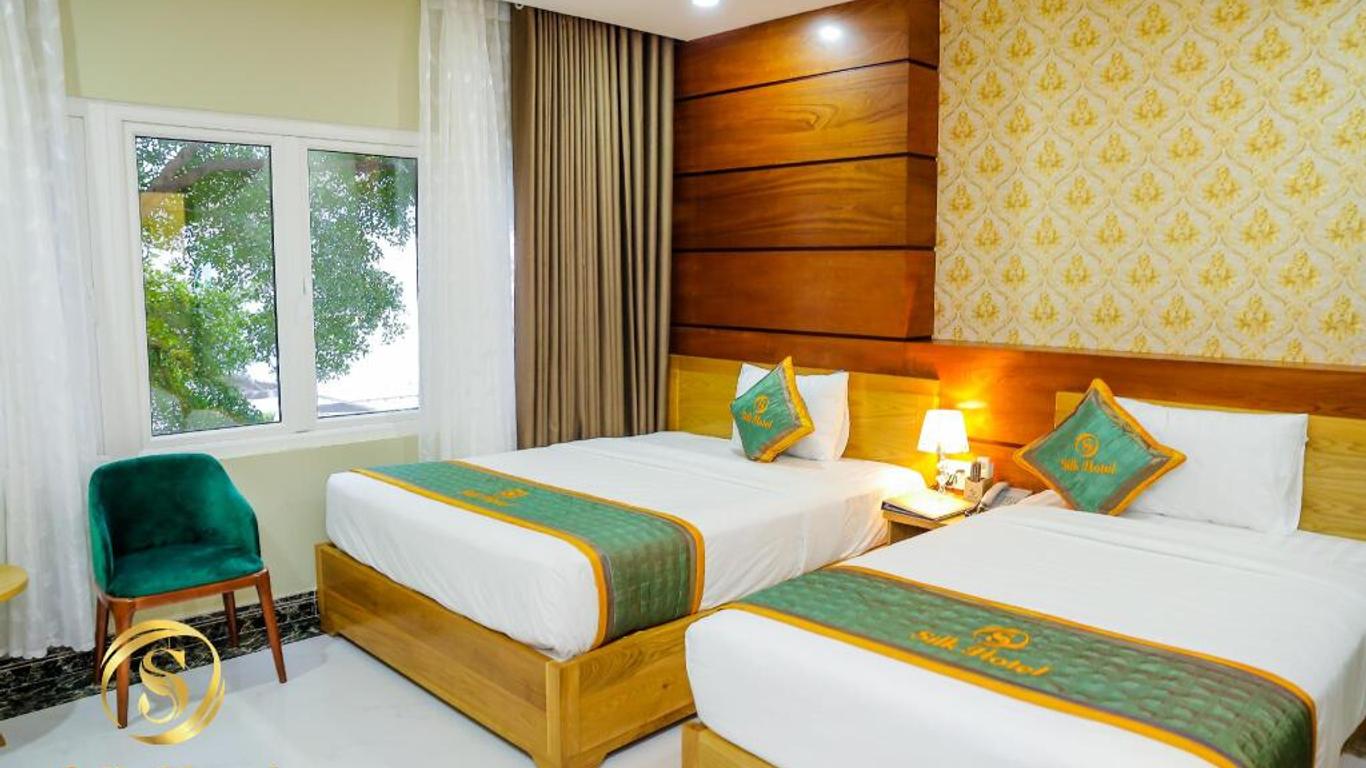 Silk Hotel
