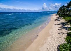 Contemporary Hawaii Living, Calm North Shore Beach - Waialua - Strand
