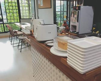 Post Factory Bed & Breakfast Hostel - Bangkok