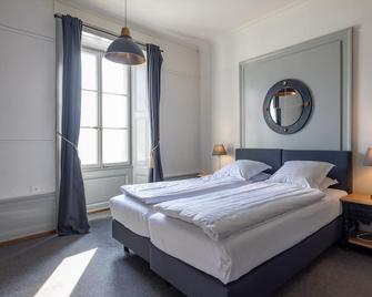 Vevey Hotel & Guesthouse - Vevey - Camera da letto
