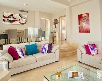 Albatros Villa - Atamaría - Sala de estar