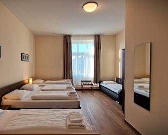 Mikon Eastgate Hotel - City Centre - Berlin - Bedroom