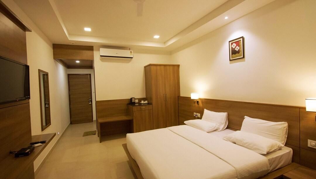 Hotel Raama - Hassan - Bedroom