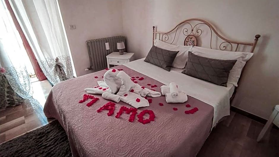 'B&B La Lanterna' Trulli & Dimore Storiche - אלברובלו - חדר שינה