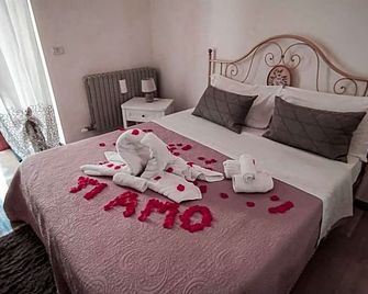 'B&B La Lanterna' Trulli & Dimore Storiche - Alberobello - Bedroom