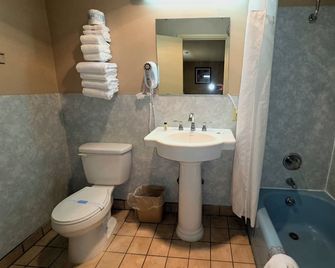 Monroe Motel - Monroe