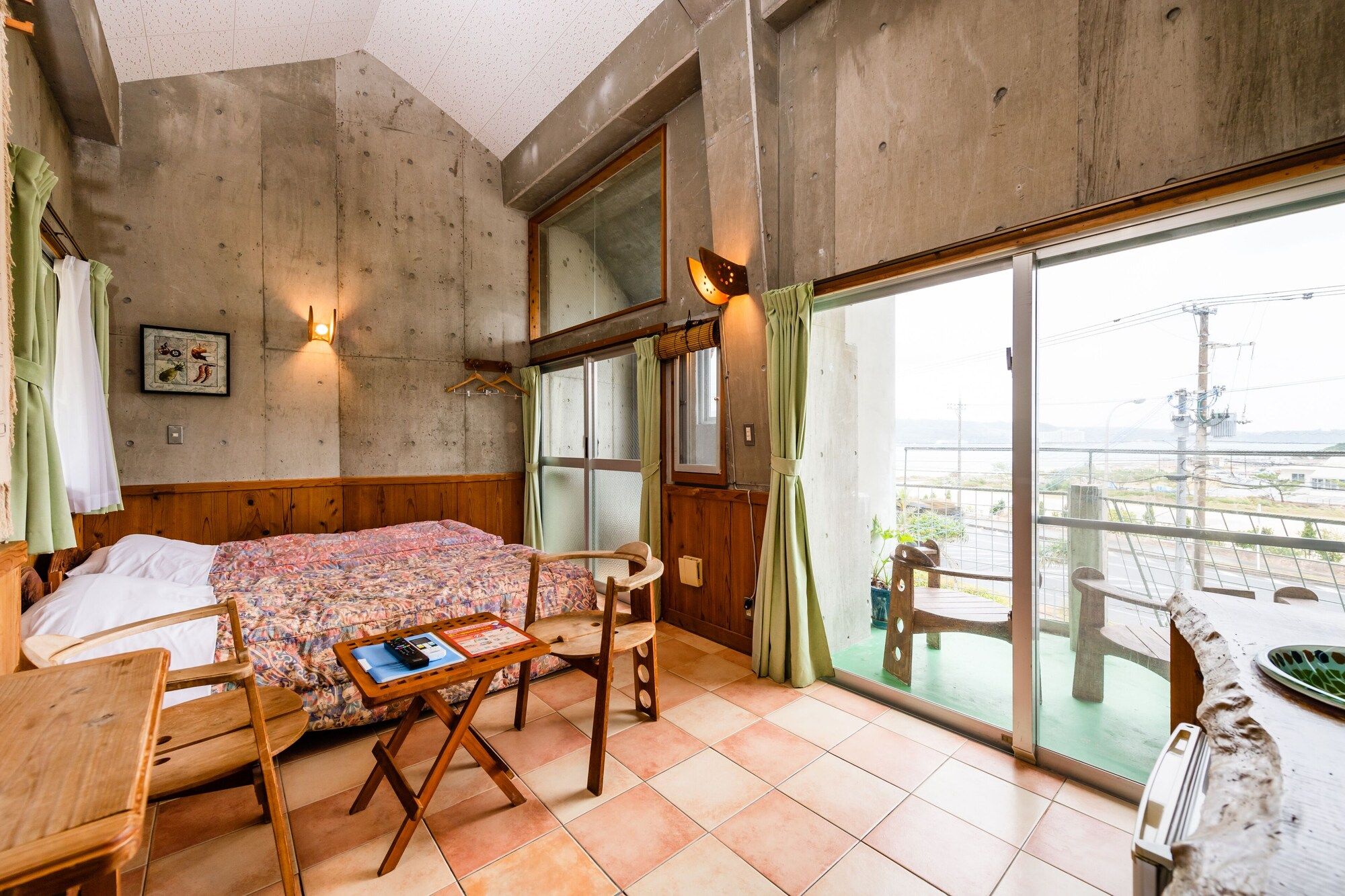 Buzz Resort - Onna - Pokój dzienny