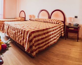 Balletti Palace Hotel - Viterbo - Soveværelse