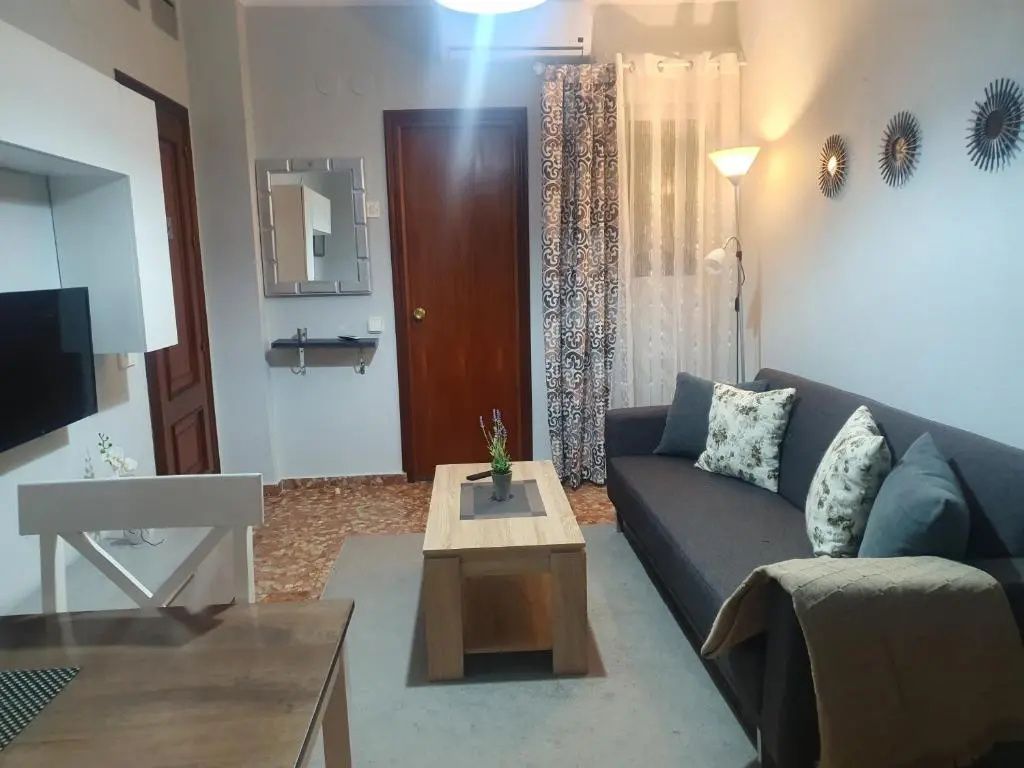 Luna-Guest Rooms - Alcalá de Guadaíra - Wohnzimmer