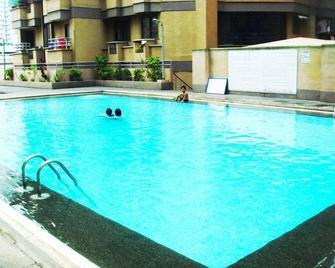 Mang Ben Dormitory Pasay - Manila - Pool