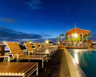Khaosan Palace Hotel - Bangkok - Piscina