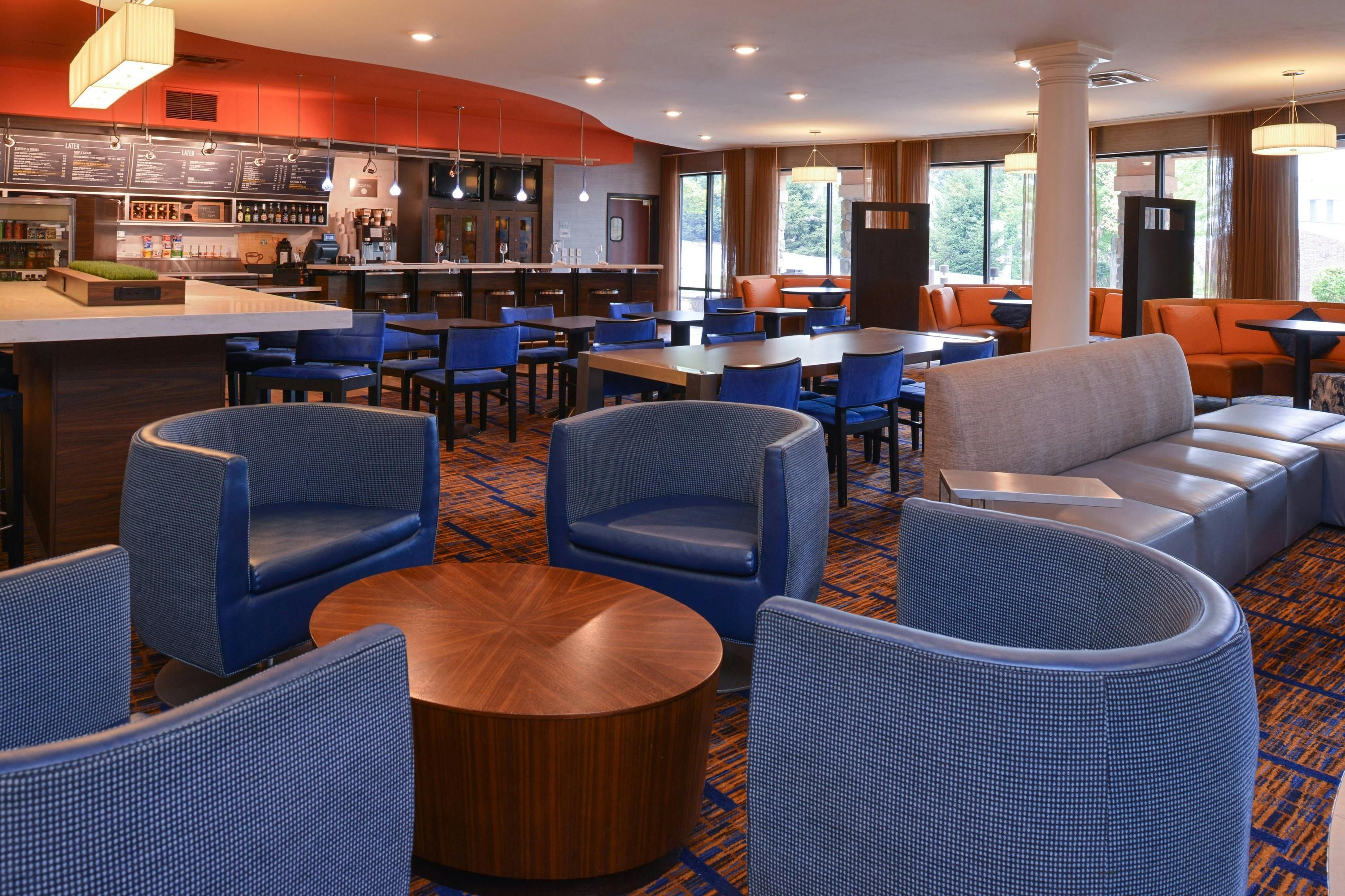 Courtyard by Marriott Pittsburgh Monroeville
