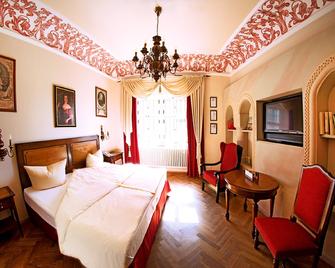 Trip Inn Hotel Der Adelshof - Schwabisch Hall - Спальня