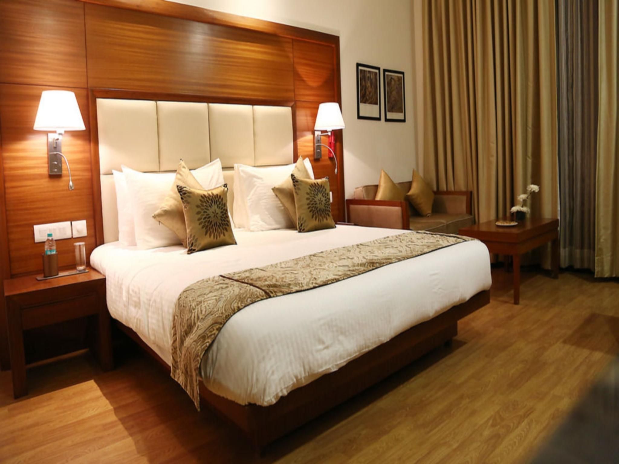 Grand Notting Hills Hotel and Resorts