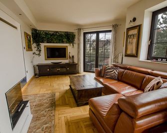 Stunning house with unique atmosphere between Gdynia and Sopot - Gdynia - Salon