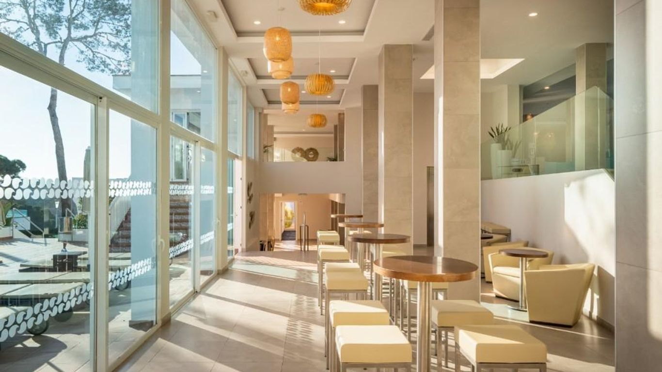 Marsenses Ferrera Blanca Hotel Family