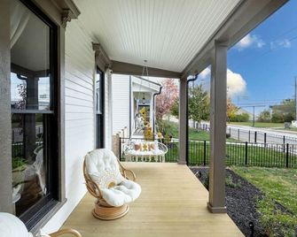 Pickleballct/Hottub/Walk To Bottleworks Retreat - Indianápolis - Balcón