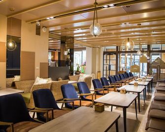 Mei Jia Mei Hotel - Yilan City - Restaurante