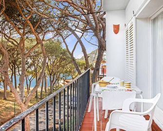 Apartment in Llafranc near Sandy Beach - Llafranc - Balkon